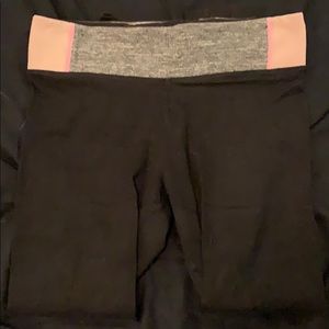 VS Pink yoga pants